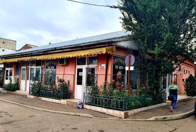 Spațiu comercial, de 206.39999389648 mp, în Adjud - 1