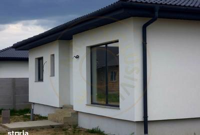 Casă cu 3 camere cu Teren 550 Mp în Lazuri