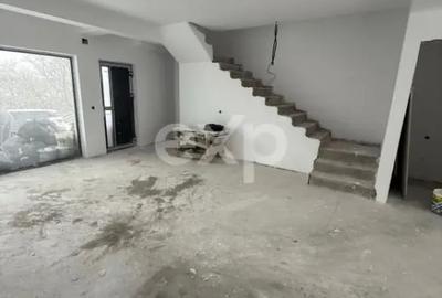 Casă cu 3 camere cu Teren 200 Mp în Smeura - 12
