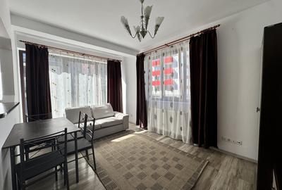 Apartament cu 3 camere decomandat, mobilat în Florești