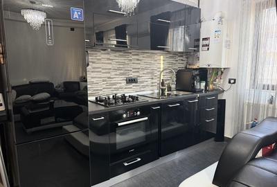 Apartament cu 2 camere semidecomandat în Roșu