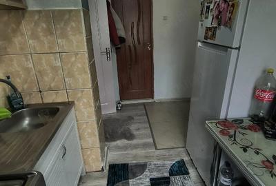 Garsonieră decomandată în Exterior Vest - 4