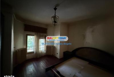 Casă cu 7 camere cu Garaj în Băneasa - 2