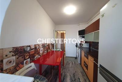 Apartament cu 2 camere decomandat, mobilat în Casa de Cultură