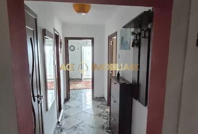 Apartament cu 2 camere, mobilat în Tei