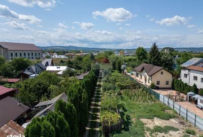 Casă cu 4 camere în Calea Moldovei