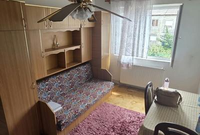 Apartament cu 3 camere în Solidarității