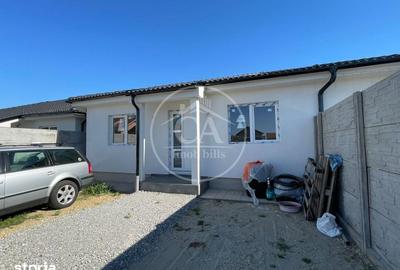 Casă cu 4 camere decomandat cu Teren 360 Mp în Nojorid