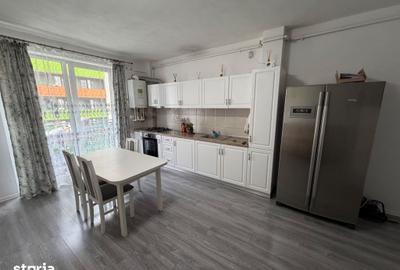 Apartament cu 3 camere în Tolstoi