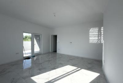 Casă individuală cu 4 camere cu Canalizare în Utvin - 3