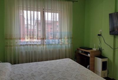 Apartament cu 3 camere semidecomandat, mobilat în Florești - 5