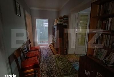 Casă cu 3 camere cu Teren 900 Mp în Central - 9