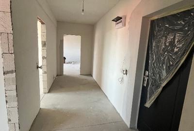 Apartament cu 2 camere decomandat în Brătianu