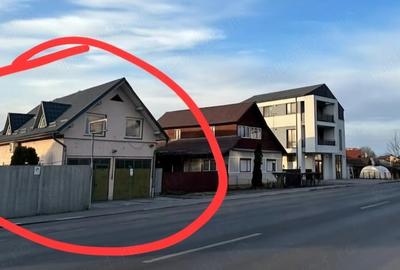 Casă cu Teren 930 Mp în Central - 3