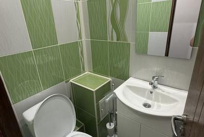 Apartament cu 3 camere decomandat în George Enescu