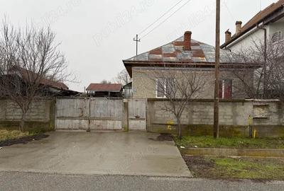 Casă cu Teren 1650 Mp în Central - 4