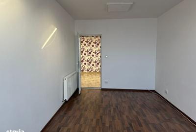 Spațiu comercial, de 45 mp, în Central