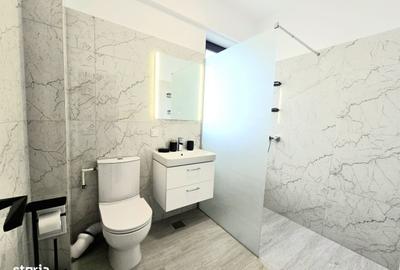 Apartament cu 2 camere, mobilat în Central