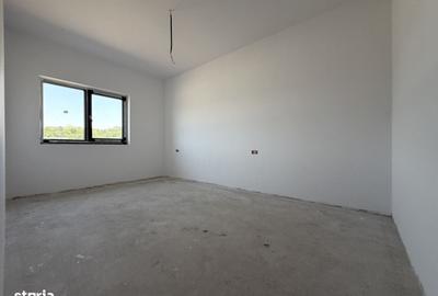 Casă cu 4 camere în Ghiroda - 1