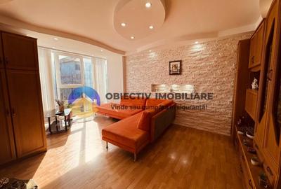 Apartament cu 2 camere decomandat, mobilat în Central