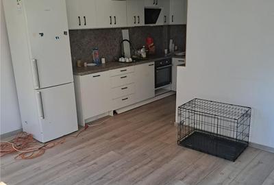 Casă cu 4 camere cu Teren 400 Mp în Pănet