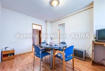 Apartament cu 4 camere decomandat în Decebal - 4