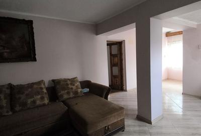 Casă cu 4 camere cu Teren 350 Mp în Central - 13