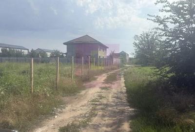 Teren de 1005 mp, în Central