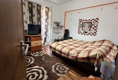 Apartament cu 3 camere decomandat în Pantelimon - 2