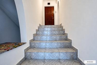 Apartament cu 4 camere decomandat în Central