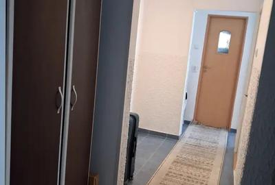 Apartament cu 3 camere decomandat în 8 Martie - 4