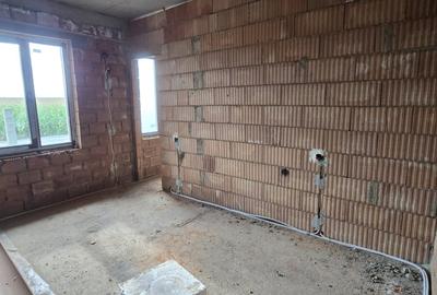 Casă individuală cu 4 camere cu Teren 512 Mp în Sânpetru - 7