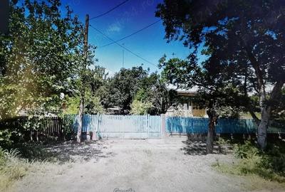 Teren de 2500 mp, în Curcani - 1