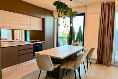 Apartament cu 4 camere decomandat, mobilat în Iancu Nicolae