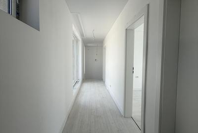 Casă cu 4 camere cu Teren 200 Mp în Central - 13