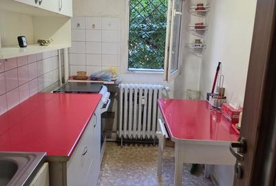 Garsonieră decomandată în Colentina