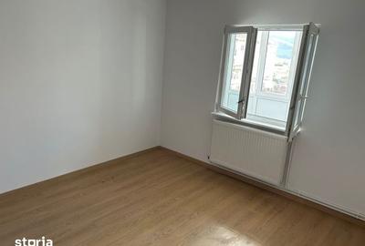 Apartament cu 4 camere în Vitrometan - 2