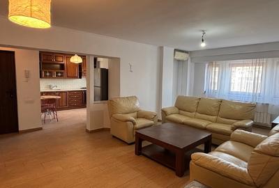 Apartament cu 3 camere decomandat în Libertății - 11