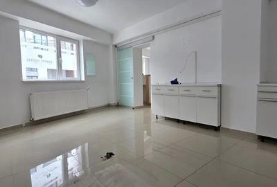 Spațiu comercial, de 106 mp, în Central