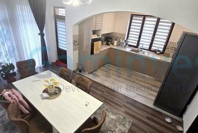 Casă cu 4 camere cu Teren 511 Mp în Sântandrei