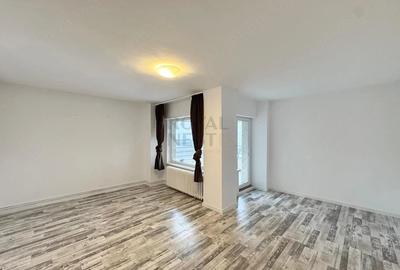 Apartament cu 4 camere decomandat în Centrul Civic