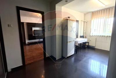 Apartament cu 2 camere semidecomandat, mobilat în Dristor - 3