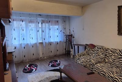 Apartament cu 2 camere decomandat în Inel I