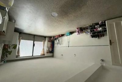 Casă cu 6 camere cu Canalizare în Central - 10