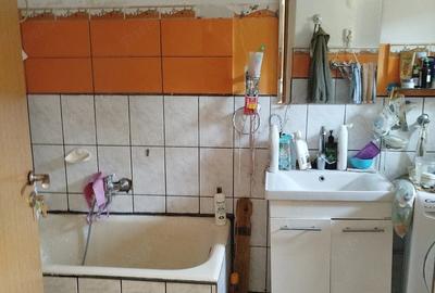 Casă cu 3 camere cu Teren 1300 Mp în Central - 9