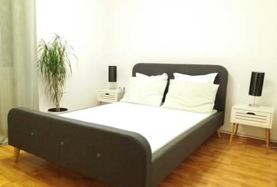 Apartament cu 2 camere decomandat în Central - 1