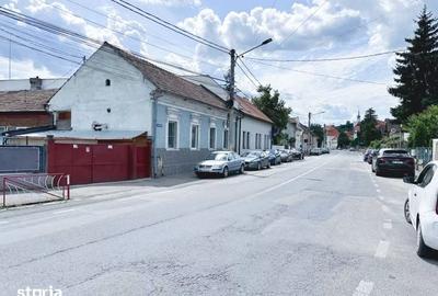 Casă cu 2 camere cu Teren 300 Mp în Central