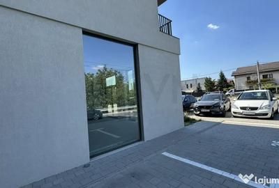 Spațiu comercial, de 87 mp, în Odăi