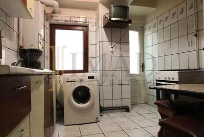 Apartament cu 4 camere decomandat în Central - 1