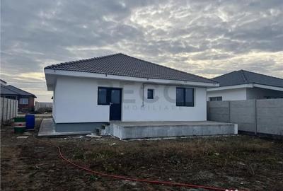 Casă cu 3 camere cu Teren 500 Mp în Sântandrei - 8